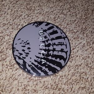 Becca Ocean Jewels Palette